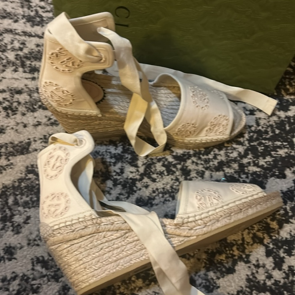 Gucci Interlocking G One Strap Sandal Espadrille - Picture 3 of 7